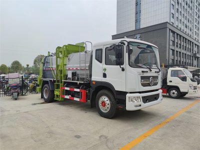餐廚垃圾車(chē)，收集運(yùn)輸剩飯剩菜泔水垃圾我擔(dān)當(dāng)，干濕分離我本領(lǐng)大